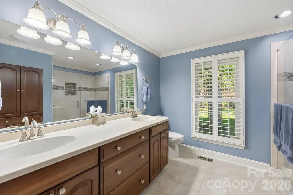 207 Lost Corner Road Morganton NC 28655