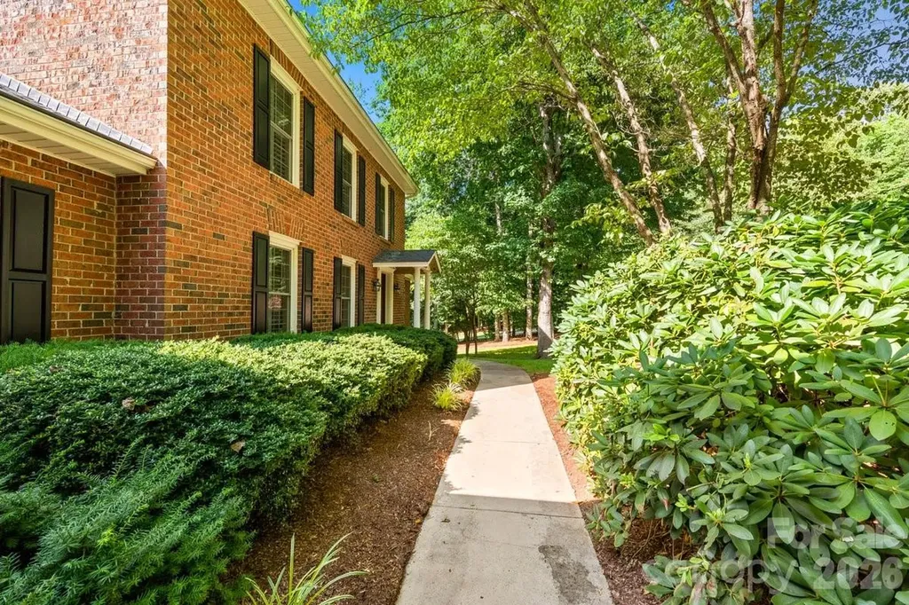 207 Lost Corner Road Morganton NC 28655