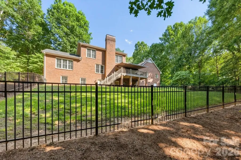207 Lost Corner Road Morganton NC 28655