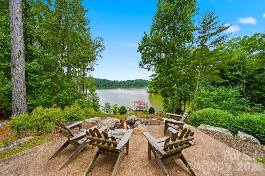 1776 Cove Side Drive Granite Falls NC 28630