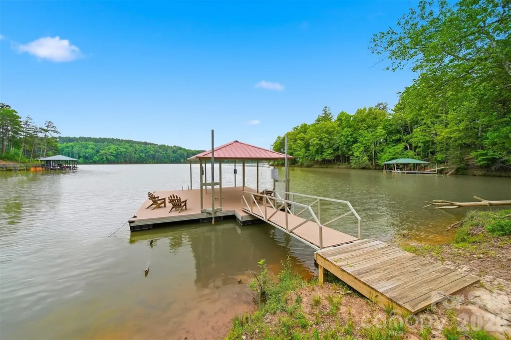 1776 Cove Side Drive Granite Falls NC 28630