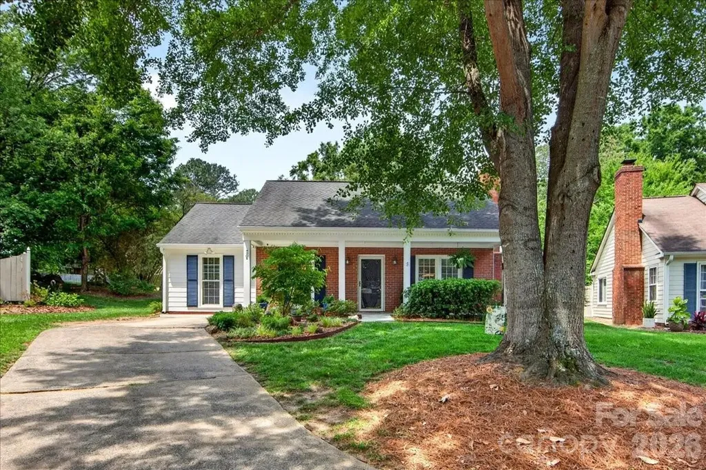 7306 Carrbridge Lane Charlotte NC 28226