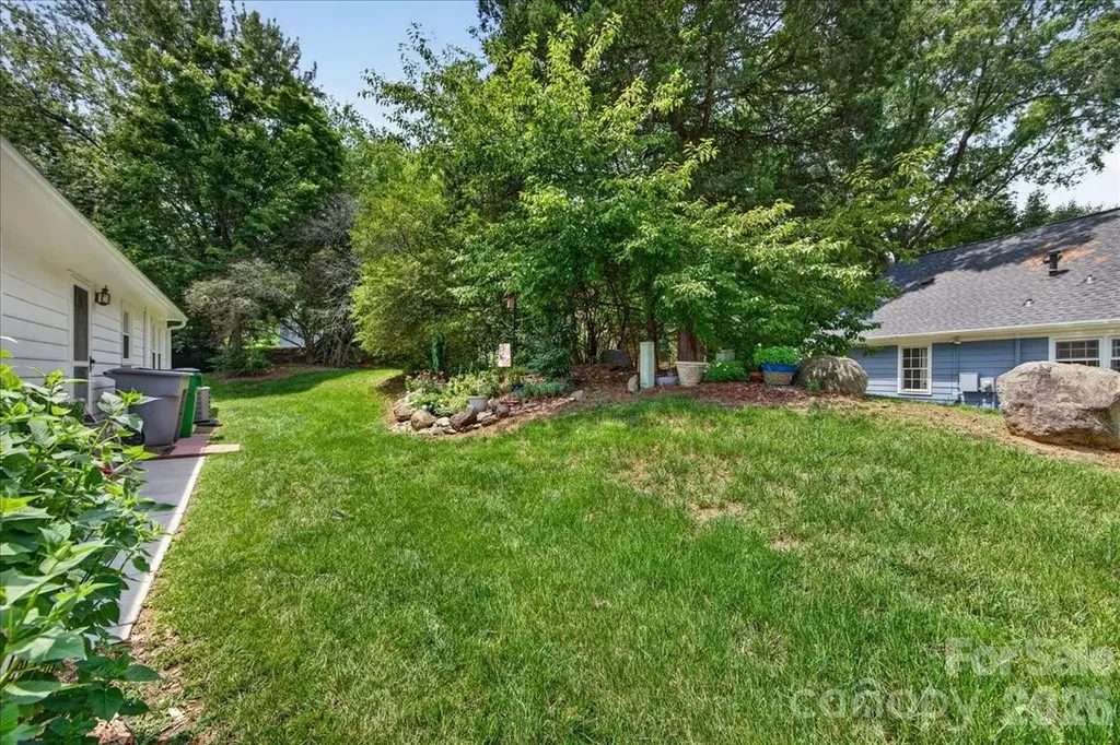 7306 Carrbridge Lane Charlotte NC 28226