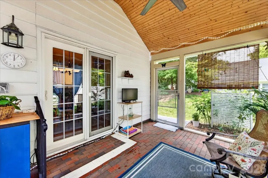 7306 Carrbridge Lane Charlotte NC 28226