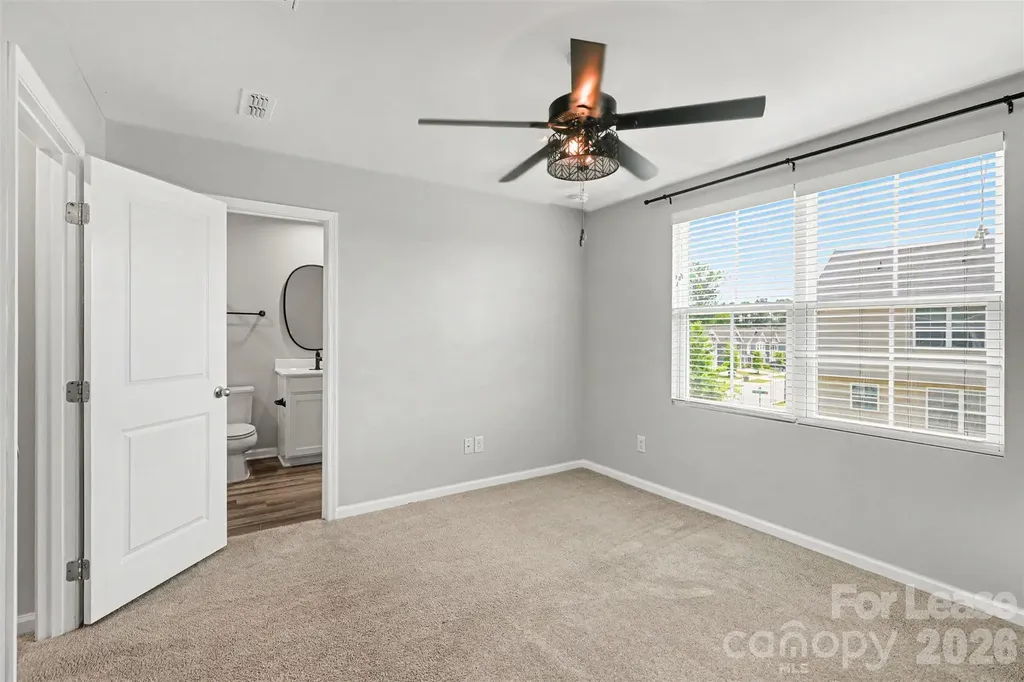 8036 Lanyard Terrace Charlotte NC 28269