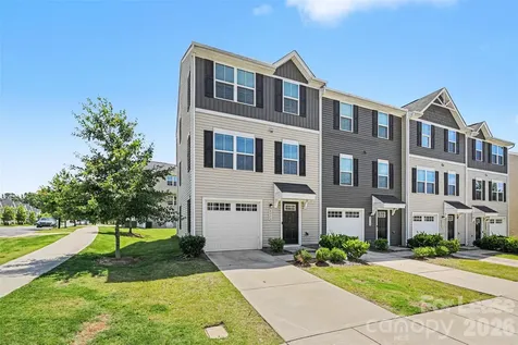 8036 Lanyard Terrace Charlotte NC 28269