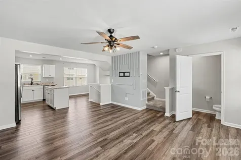 8036 Lanyard Terrace Charlotte NC 28269