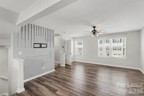 8036 Lanyard Terrace Charlotte NC 28269