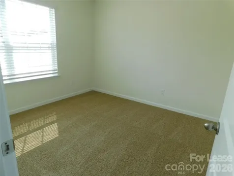 2626 Gingham Street Charlotte NC 28216