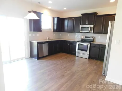 2626 Gingham Street Charlotte NC 28216