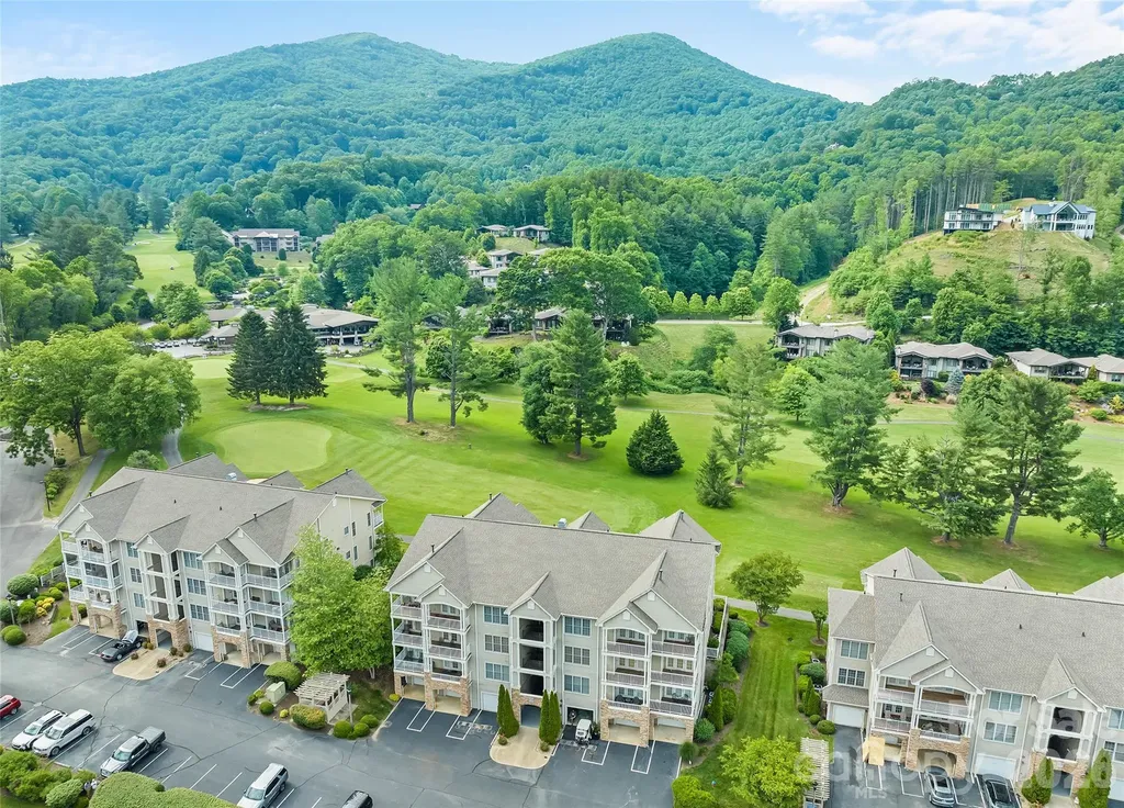 65 Glenview Lane Maggie Valley NC 28751