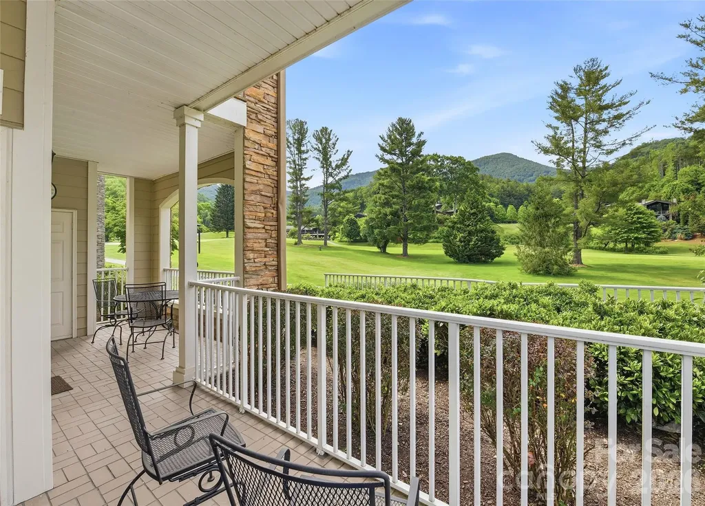 65 Glenview Lane Maggie Valley NC 28751