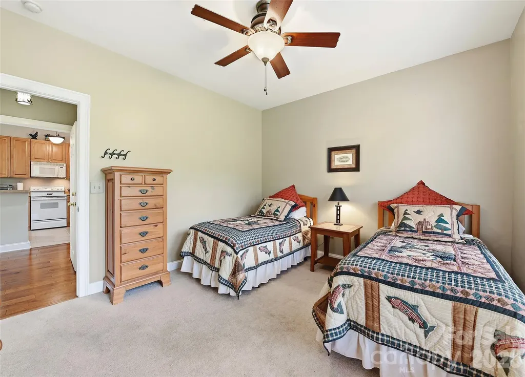 65 Glenview Lane Maggie Valley NC 28751