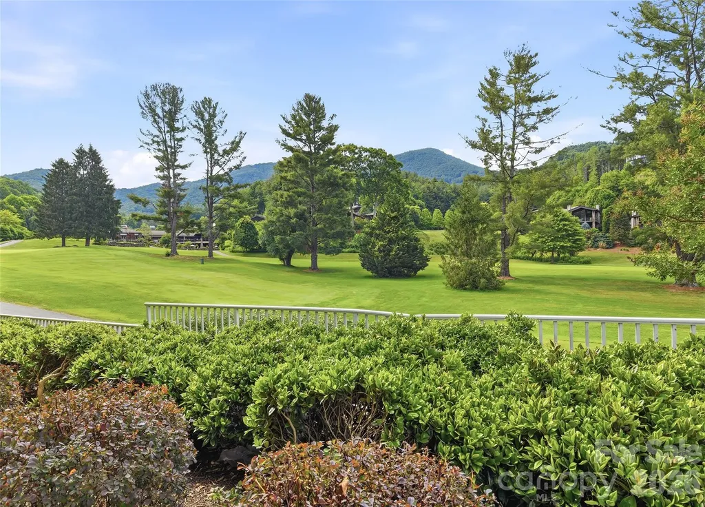 65 Glenview Lane Maggie Valley NC 28751