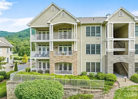 65 Glenview Lane Maggie Valley NC 28751