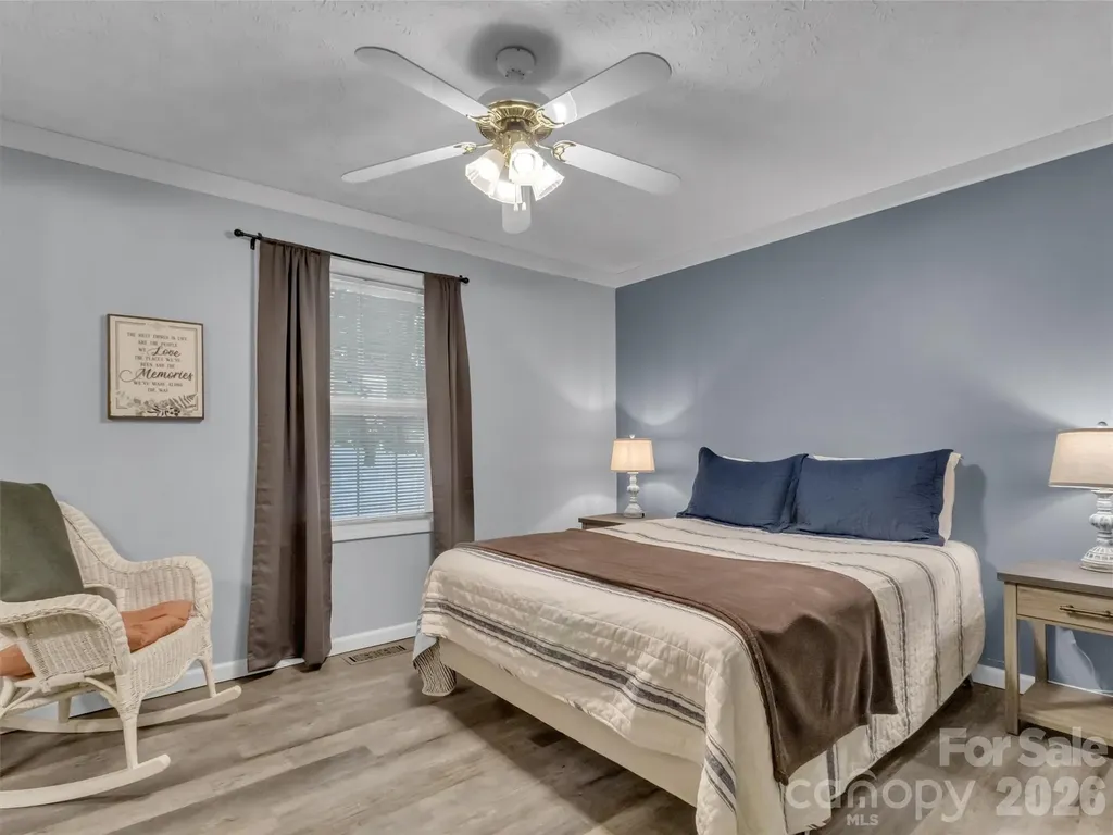 330 Sleepy Hollow Drive Waynesville NC 28785