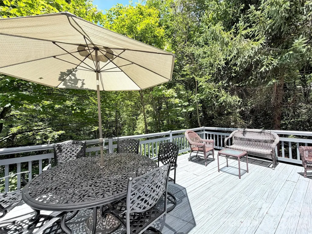 330 Sleepy Hollow Drive Waynesville NC 28785