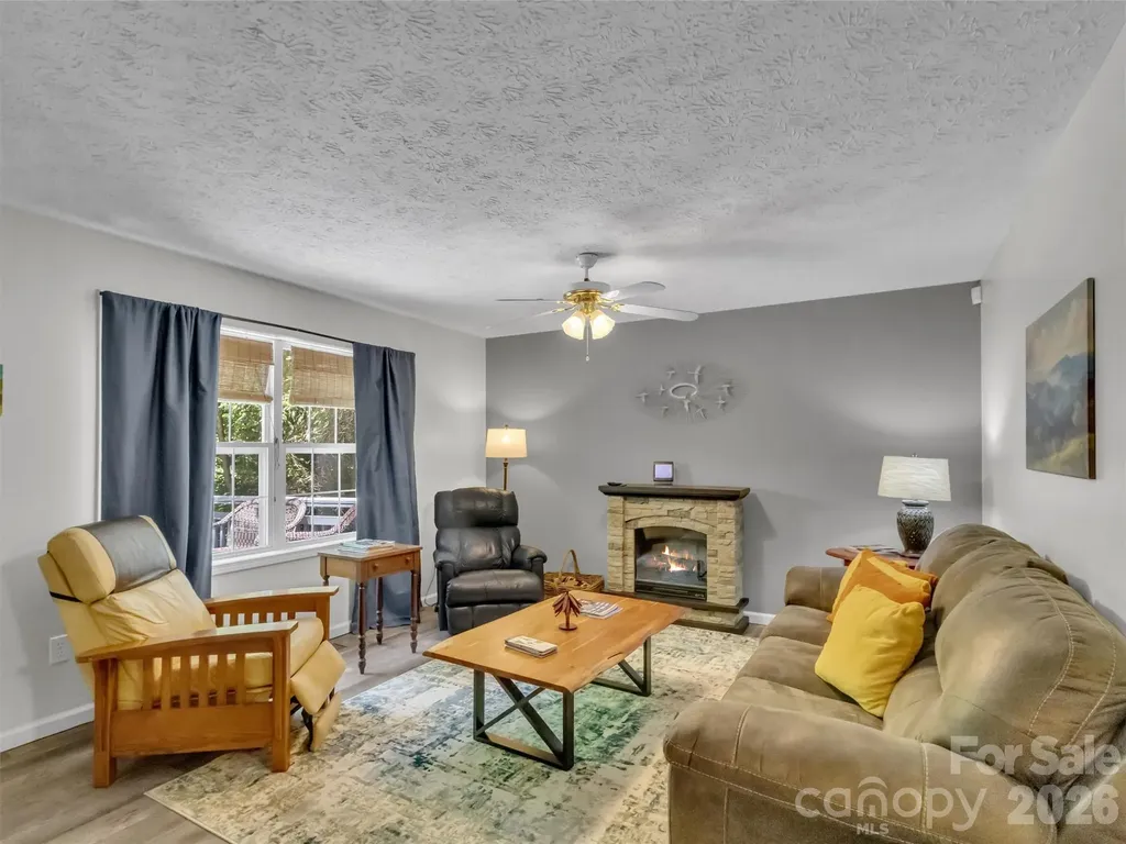 330 Sleepy Hollow Drive Waynesville NC 28785