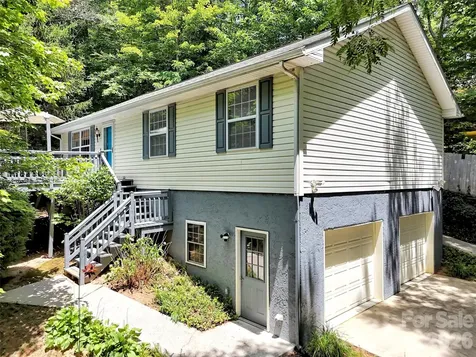 330 Sleepy Hollow Drive Waynesville NC 28785