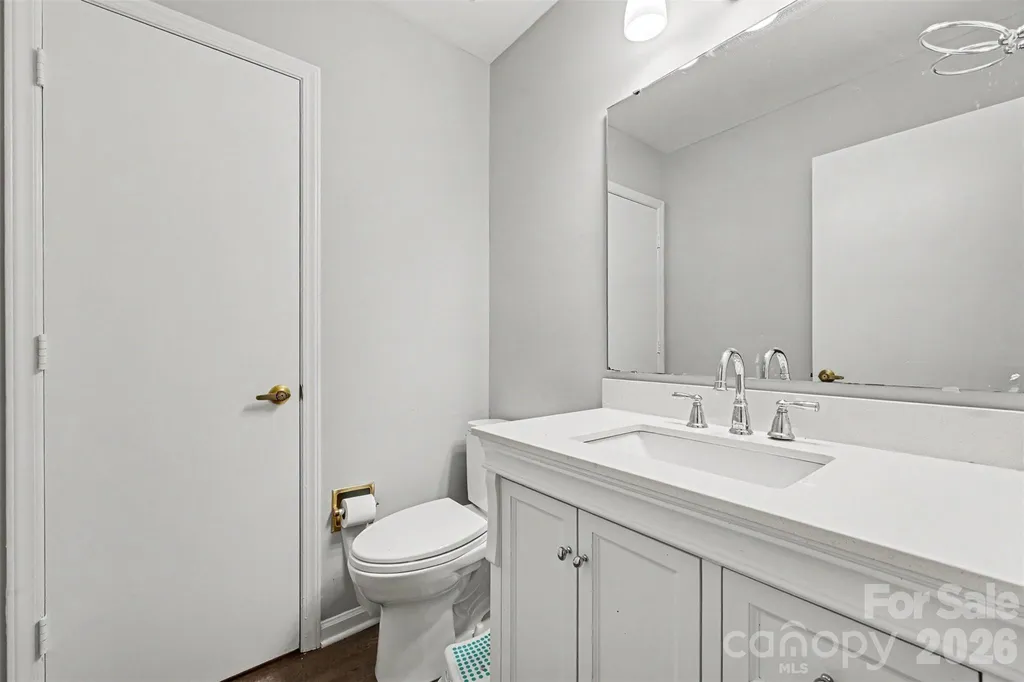 611 Mattingwood Drive Charlotte NC 28270