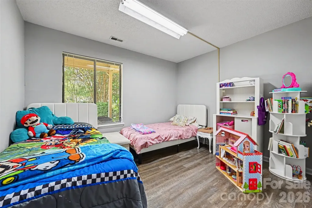611 Mattingwood Drive Charlotte NC 28270