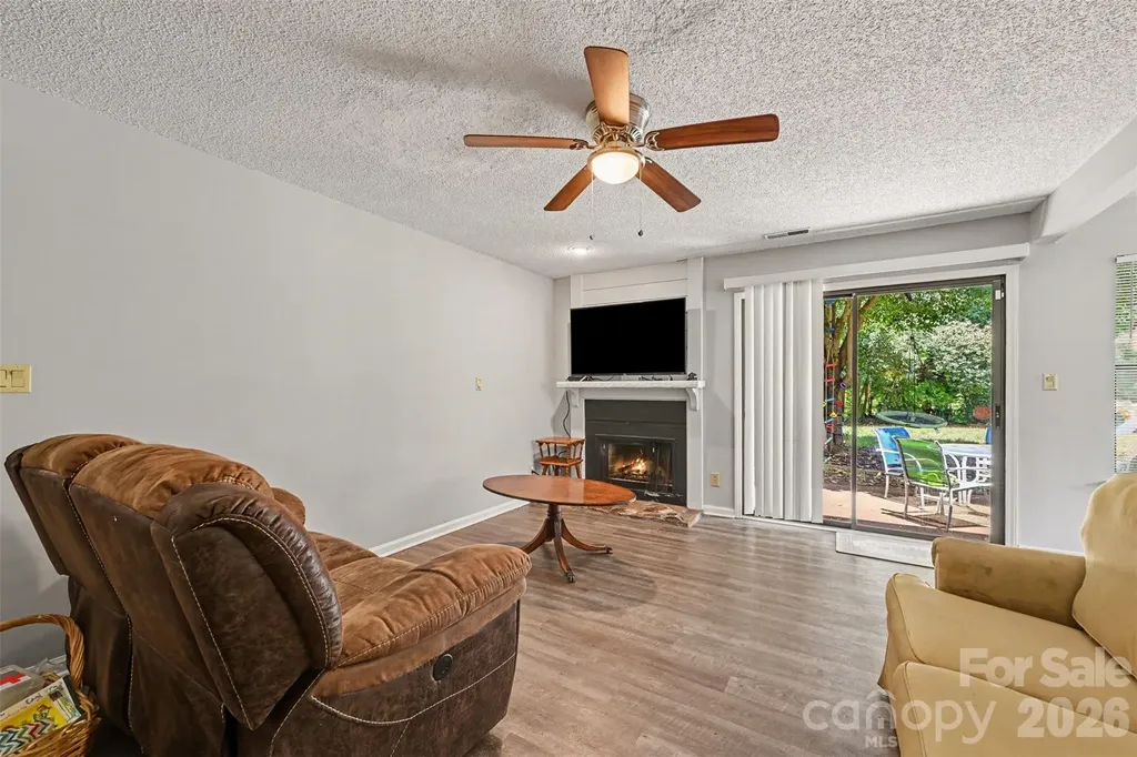 611 Mattingwood Drive Charlotte NC 28270