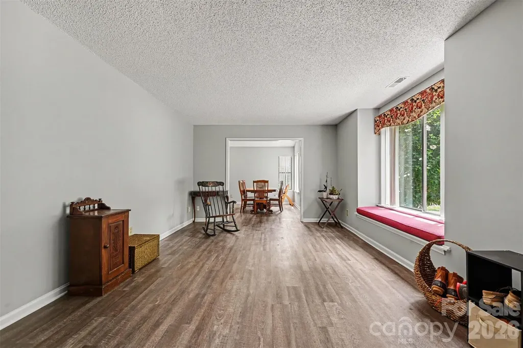 611 Mattingwood Drive Charlotte NC 28270
