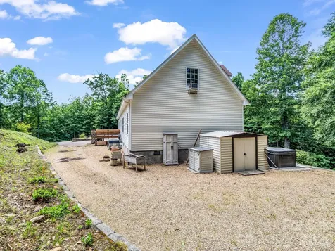 2255 Mount Olivet Road Zirconia NC 28790