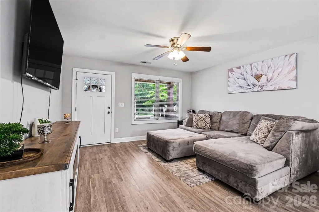 702 Margate Avenue Kannapolis NC 28081