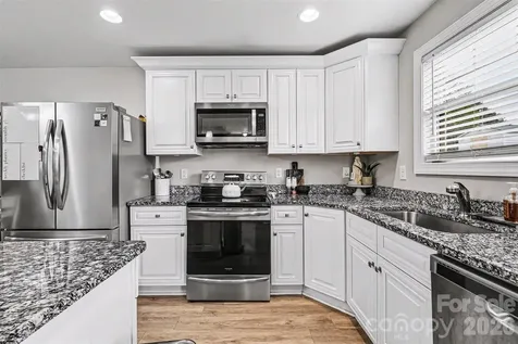 702 Margate Avenue Kannapolis NC 28081