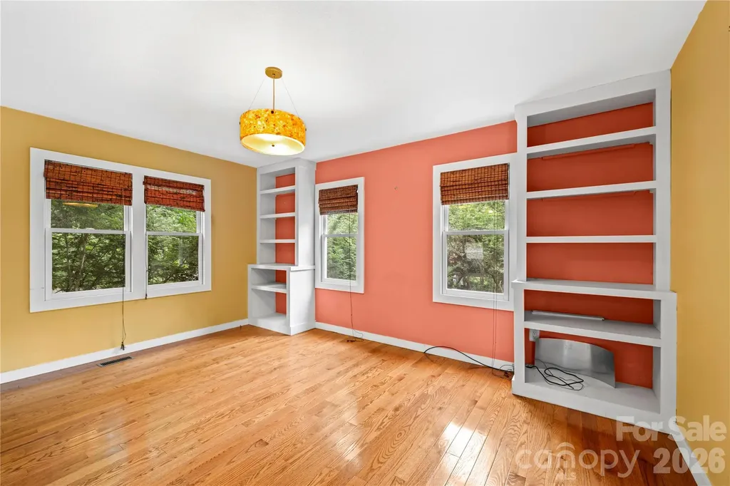 312 Westover Drive Asheville NC 28801
