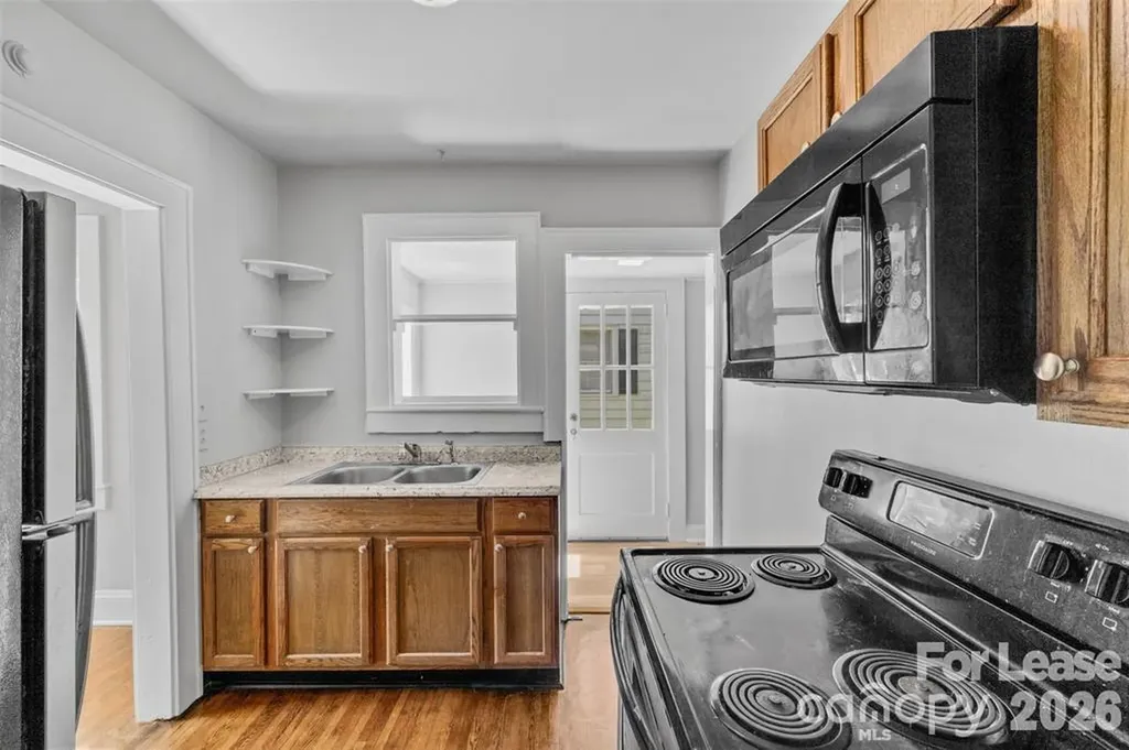 1936 Garibaldi Avenue Charlotte NC 28208