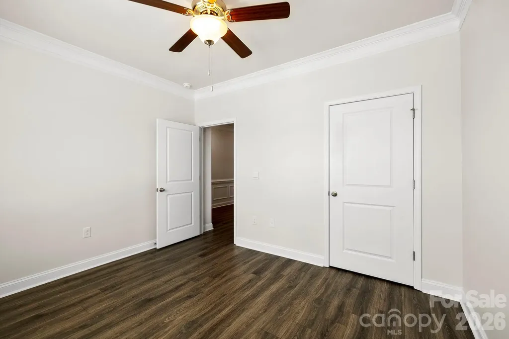 48 Thornberry Road Hendersonville NC 28792