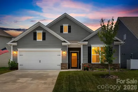 48 Thornberry Road Hendersonville NC 28792