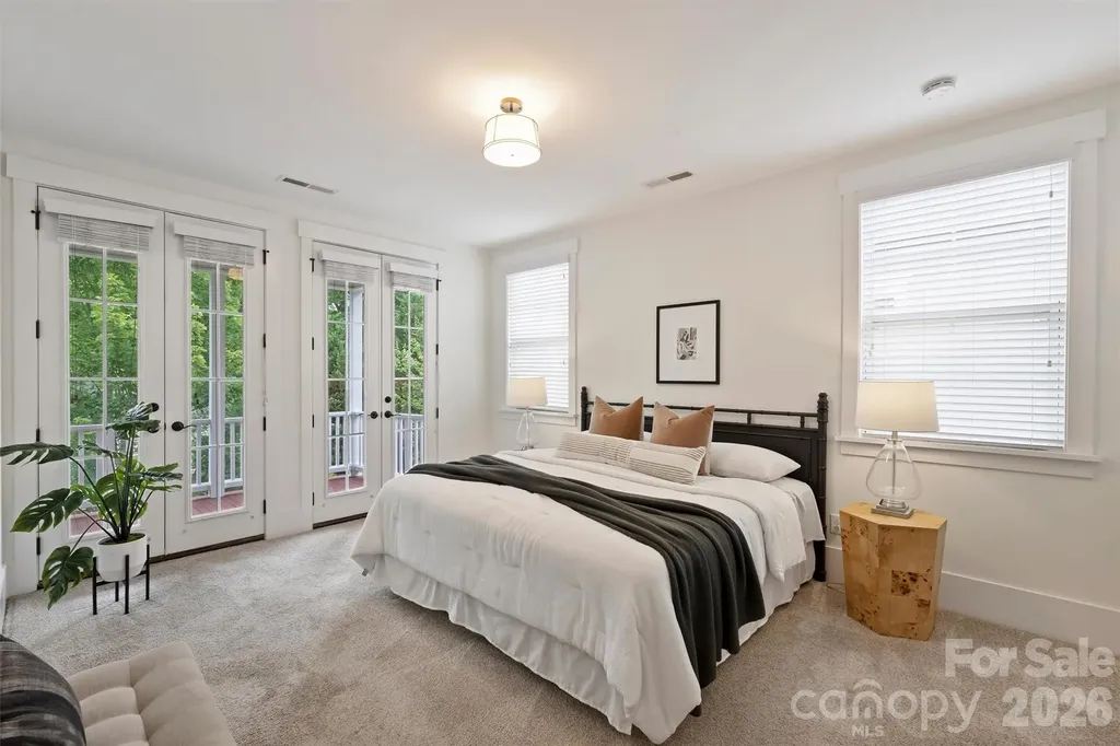 1435 Tippah Park Court Charlotte NC 28205