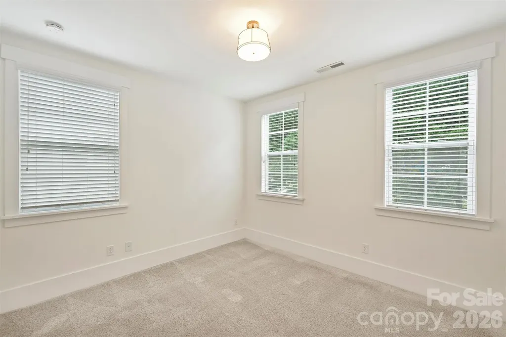 1435 Tippah Park Court Charlotte NC 28205