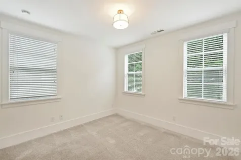 1435 Tippah Park Court Charlotte NC 28205