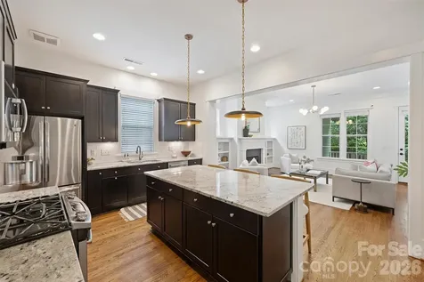 1435 Tippah Park Court Charlotte NC 28205