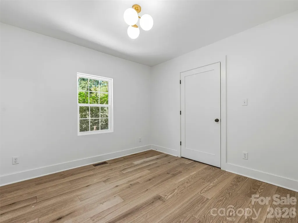895 N Trade Street Tryon NC 28782