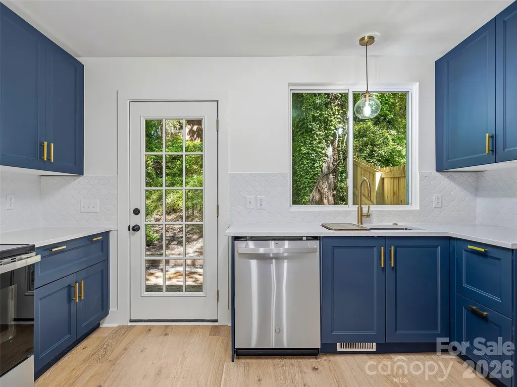895 N Trade Street Tryon NC 28782