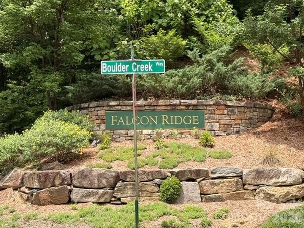 85 Boulder Creek Way Asheville NC 28805