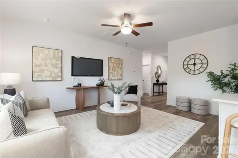 912 Bond Avenue Gastonia NC 28052