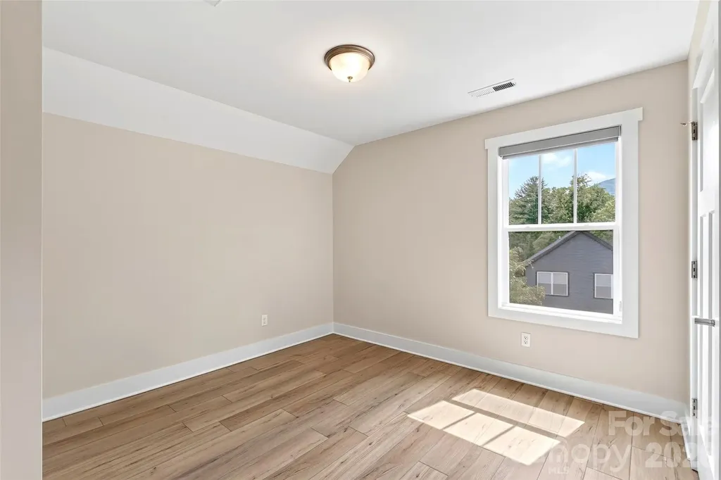 200 Rockrose Court Asheville NC 28803