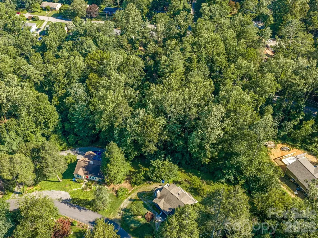 103 Aurora Drive Asheville NC 28805