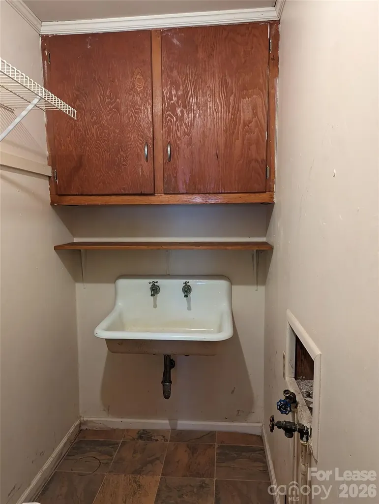2038 Dale Avenue Lincolnton NC 28092