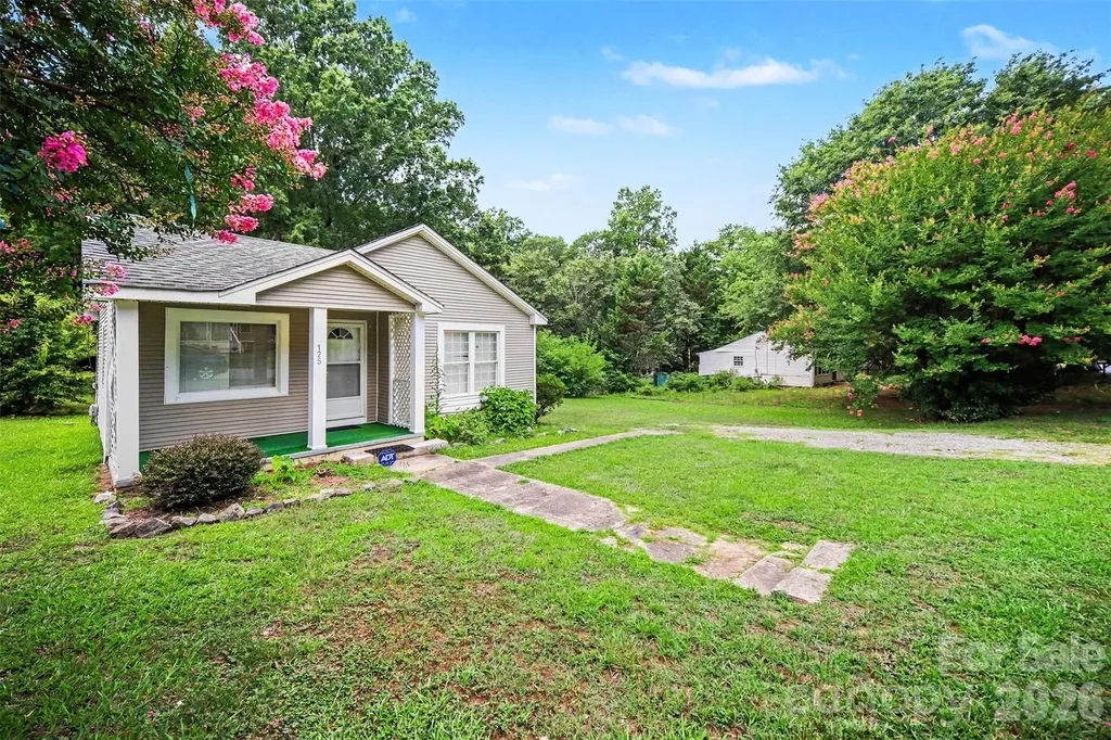 125 Proctor Street Gastonia NC 28052