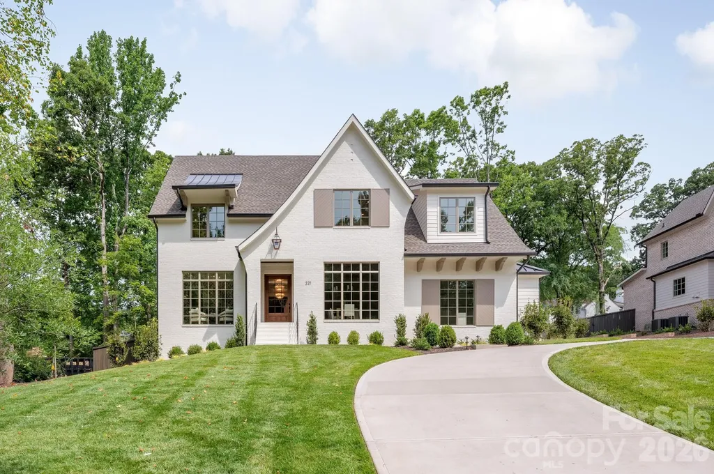 221 Hargett Court Charlotte NC 28211