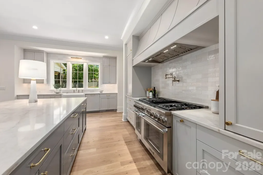 221 Hargett Court Charlotte NC 28211