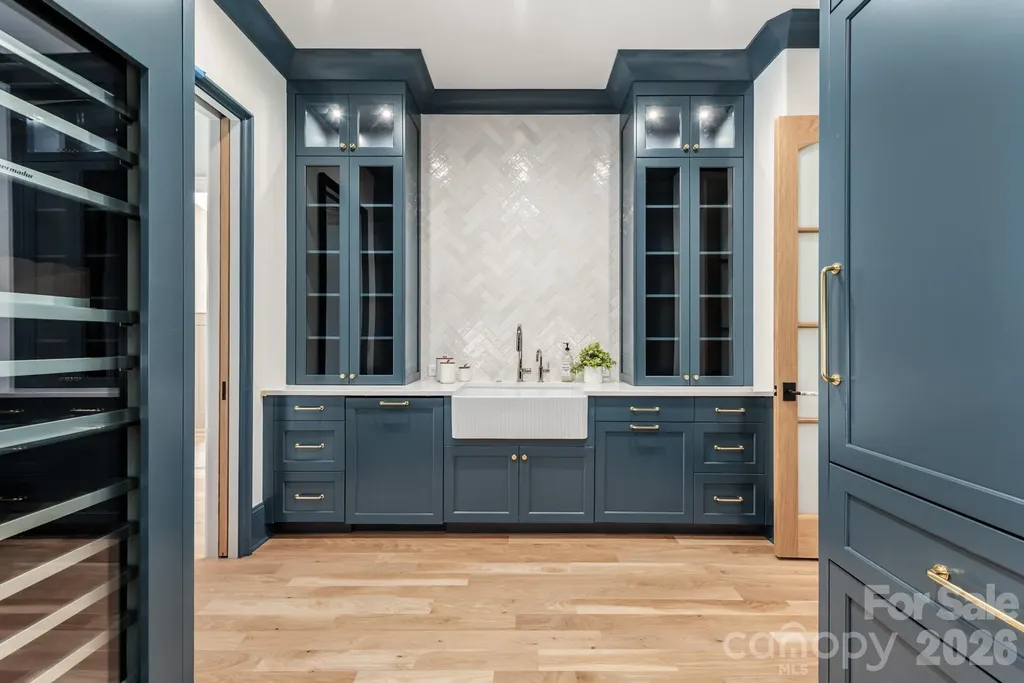221 Hargett Court Charlotte NC 28211