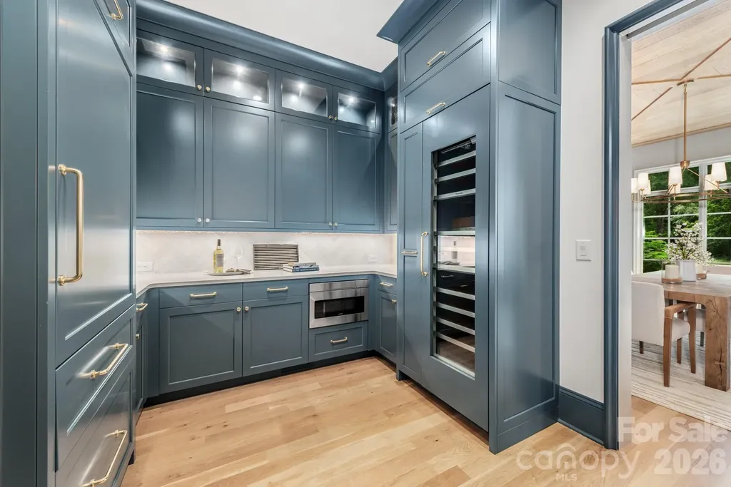 221 Hargett Court Charlotte NC 28211